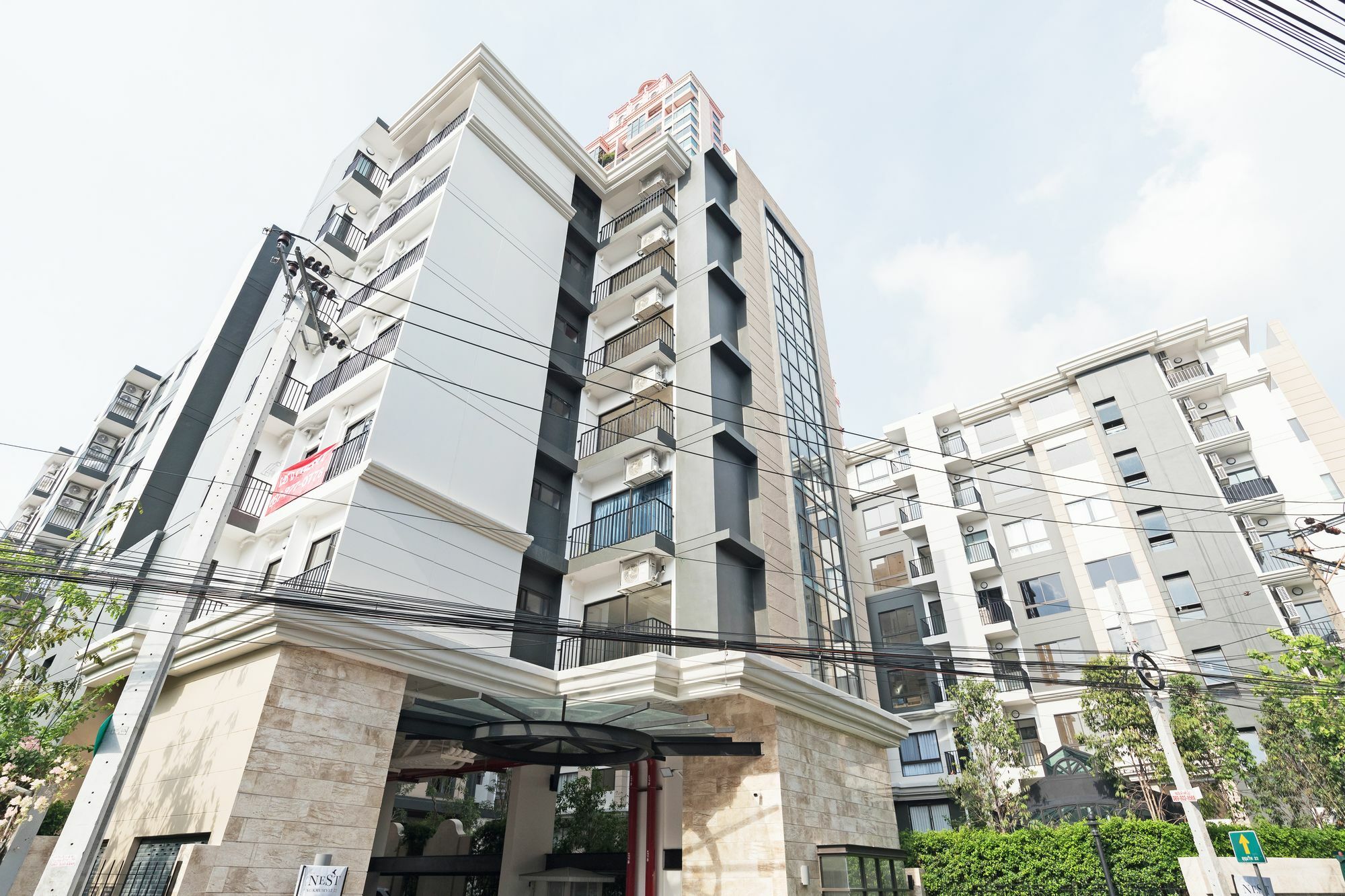 The Nest Sukhumvit 22 By Favstay Bangkok Bagian luar foto