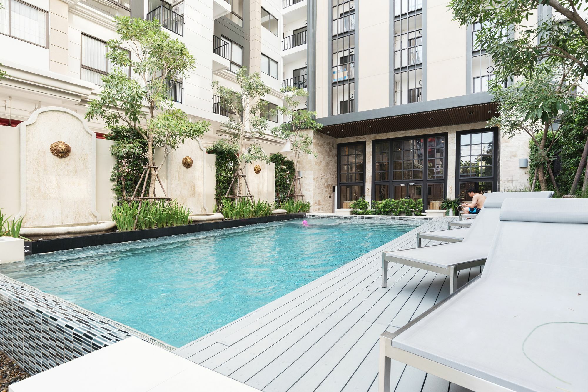 The Nest Sukhumvit 22 By Favstay Bangkok Bagian luar foto